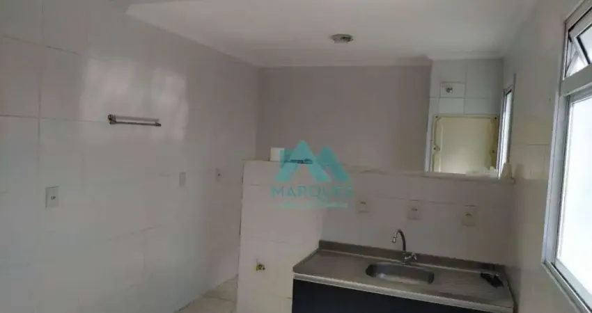 Ótimo apartamento com cozinha de tamanho diferenciado e Suíte, excelente localização