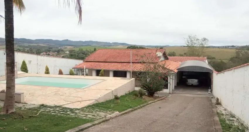 Linda chácara com fácil acesso a carvalho pinto, acesso apenas asfalto, estuda troca menor valor