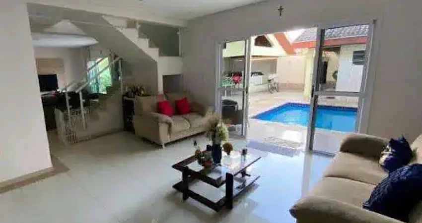 Linda casa a venda no jardim amália,  estuda permuta com imóvel menor valor
