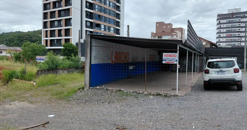 Terreno à venda no Iririú, Joinville