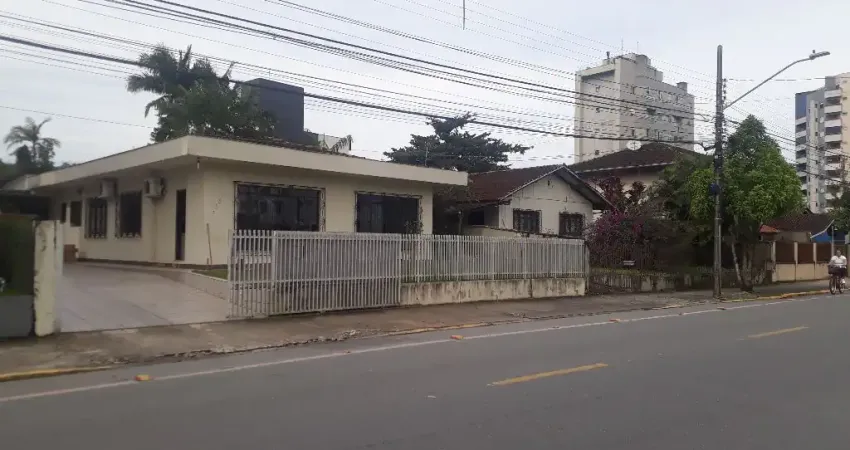 Terreno comercial à venda no Centro, Joinville 