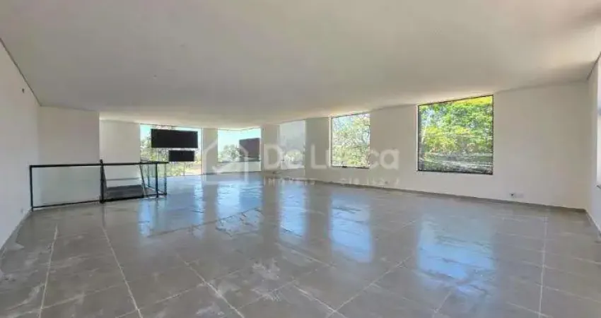 Casa comercial para alugar na Rua Helena Steimberg, 818, Nova Campinas, Campinas