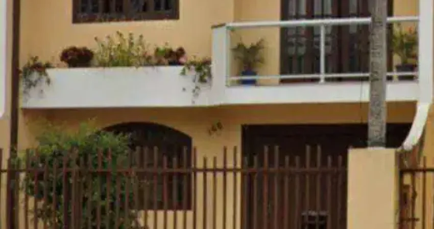 Sobrado com 3 dormitórios à venda, 156 m² por R$ 750.000,00 - Boa Vista - Curitiba/PR