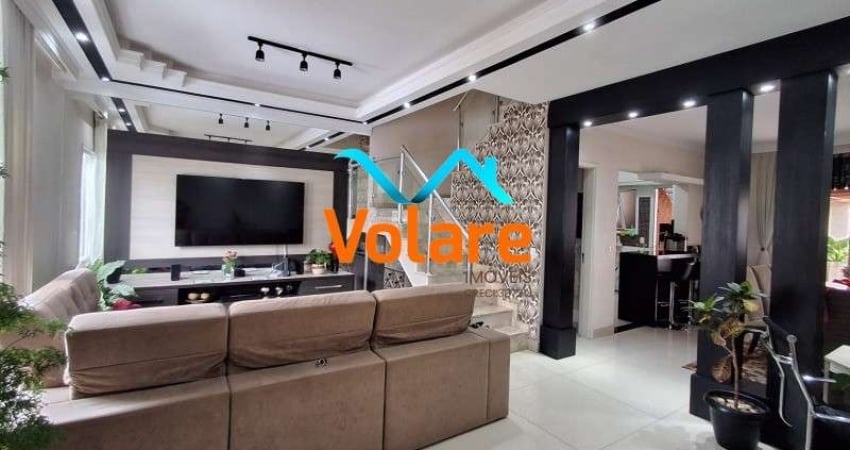 Casa em Condomínio fechado na Granja Viana, Cotia-SP: 3 Quartos, 1 Suíte, 2 Salas, 3 Banheiros e 2 Vagas de Garagem, 117m². (PL)