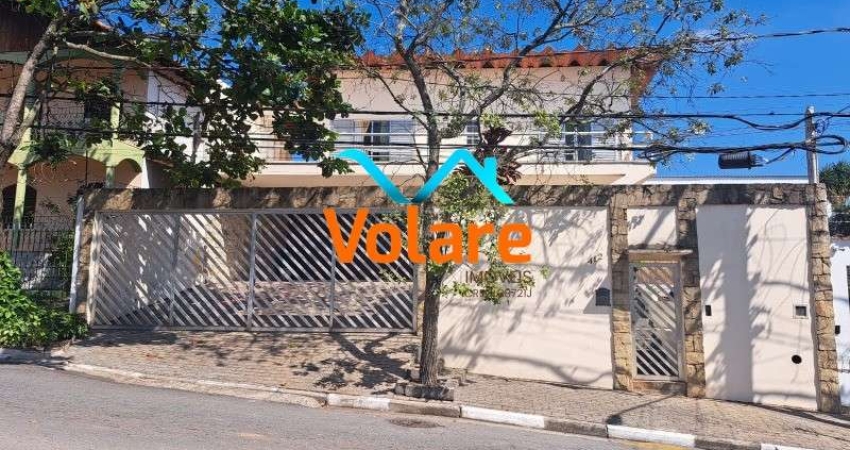 Casa à venda em Osasco-SP: 5 quartos, 2 suítes, 4 salas, 5 banheiros, 5 vagas, 460m² na City Bussocaba!