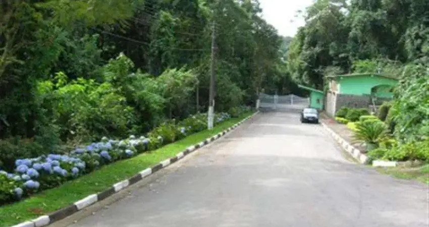 Terreno à venda no Parque do Alto, Caieiras 
