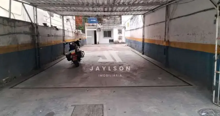 Barracão / Galpão / Depósito com 10 salas à venda na Rua Doutor Pache de Faria, Méier, Rio de Janeiro