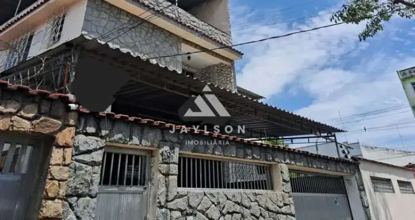 Casa com 6 quartos à venda na Rua Quito, Penha, Rio de Janeiro