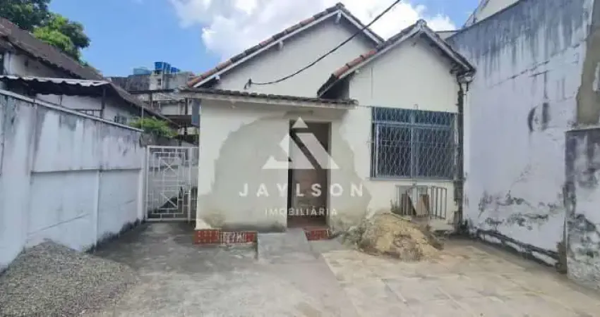 Casa com 2 quartos à venda na Rua Conde de Agrolongo, Penha, Rio de Janeiro