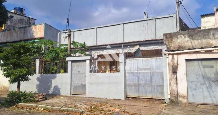 Casa com 3 quartos à venda na Rua Cônego Maris, Pavuna, Rio de Janeiro