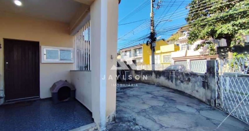 Casa com 3 quartos à venda na Rua Jornalista Mário Galvão, Vila Kosmos, Rio de Janeiro