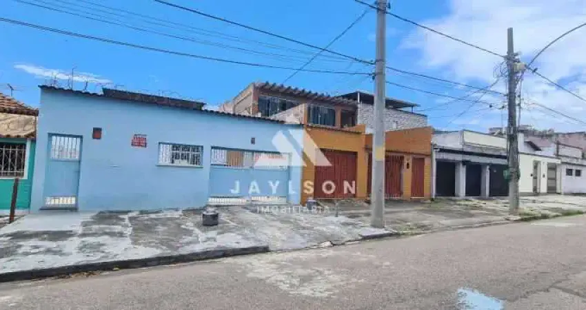 Casa com 4 quartos à venda na Rua Camamu, Vila Kosmos, Rio de Janeiro