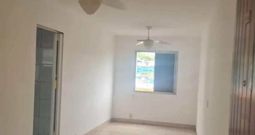 Apartamento grande a 5min da Estação José Bonifácio, a 1min da Praça Brasil, Aceita Financiamento e FGTS