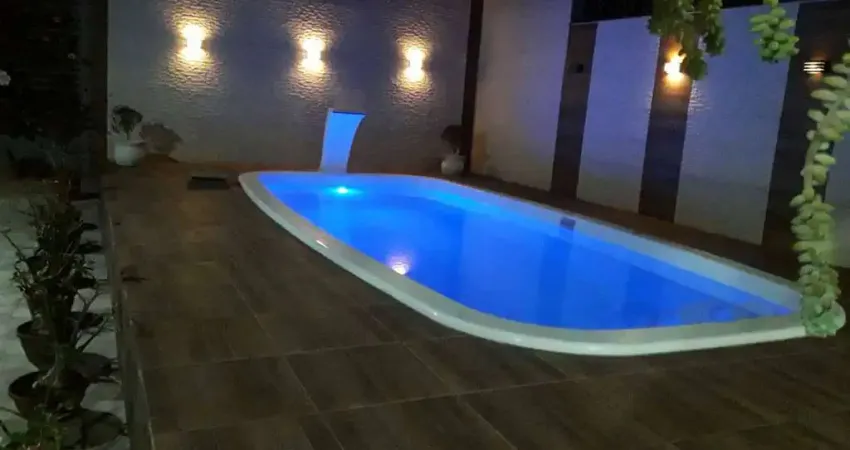 Casa Sobrado a Venda com piscina Balneário Praia do Pernambuco Guarujá SP