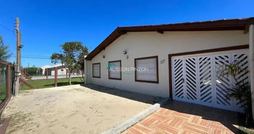 Casa com 3 quartos à venda no Atlântida Sul (Distrito), Osório 