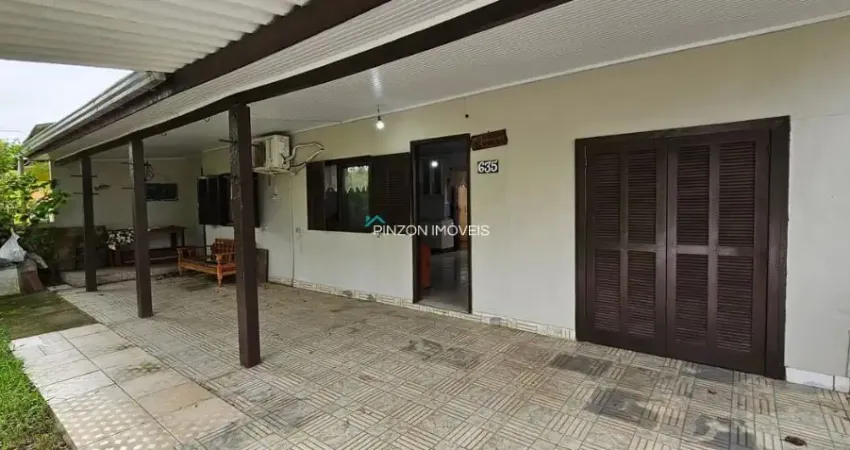 Casa com 4 quartos à venda na Rua Alegrete, 634, Areias Brancas, Arroio do Sal