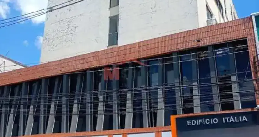 Sala comercial para alugar na Rua Doutor Colares, 257, Centro, Ponta Grossa