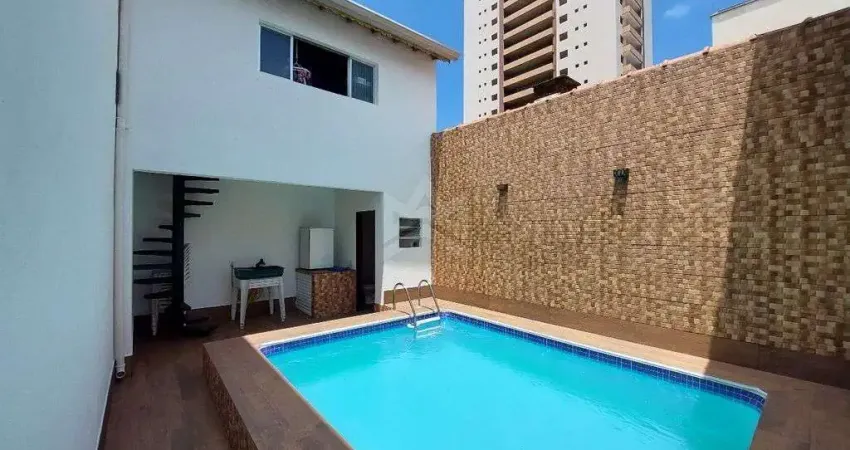 Casa com 3 quartos e piscina à venda no Balneário Maracanã em Praia Grande-SP