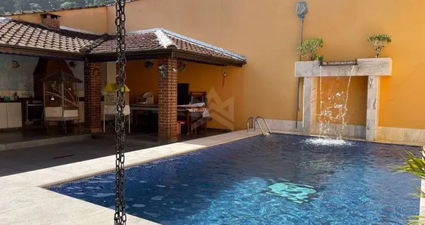 Sobrado à venda com 4 quartos + Dep piscina no Canto do Forte Praia Grande-SP