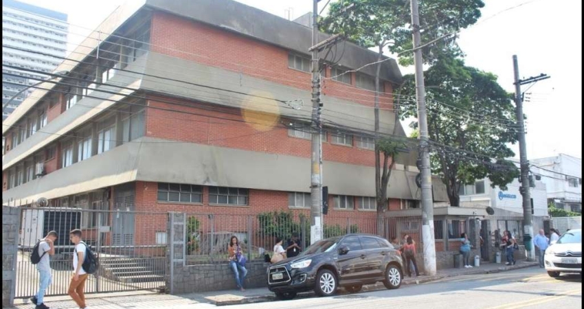 Prédio para alugar na Rua Rubens Meireles, Várzea da Barra Funda, São Paulo