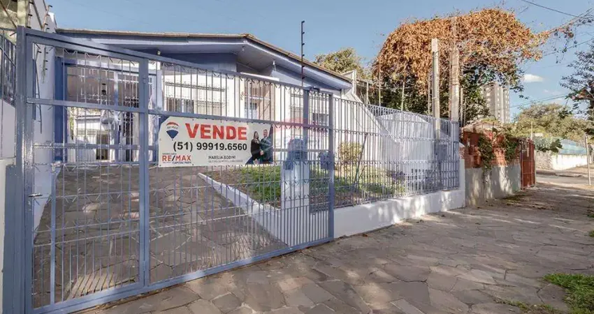 Casa térrea com três dormitórios e uma suíte no jardim itú sabará.