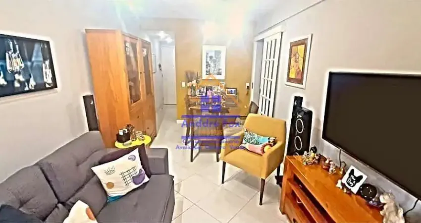 Apartamento, sala, varanda, 1 quarto, 2 banheiros, cozinha, dependências completas, 1 vaga à venda,