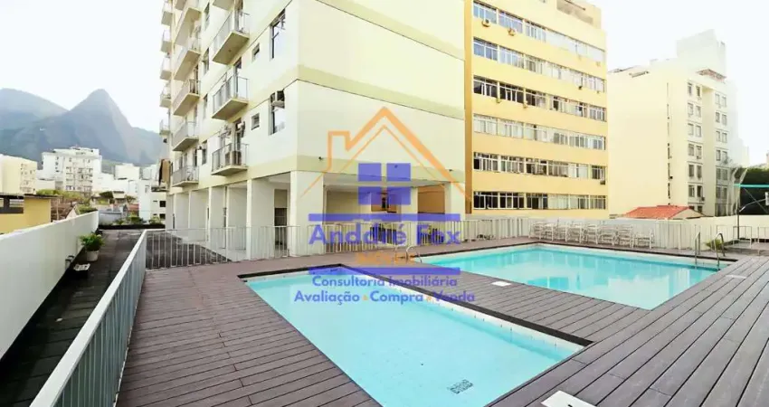 Apartamento com varanda, 2 quartos, dependências, 1 vaga, total infra e port. 24 hs, 75m², à venda,