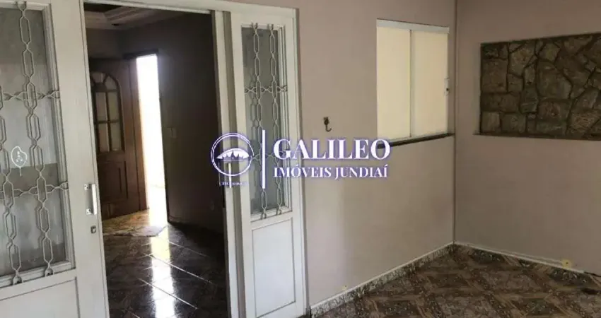 Vende Sobrado 3 Dormitórios | Várzea Paulista | São Paulo