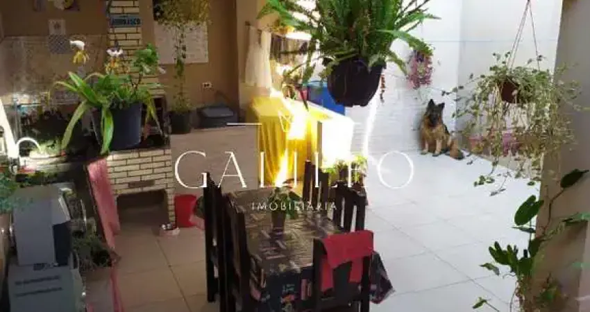 Casa residencial ou comercial à venda com salão em Jundiaí