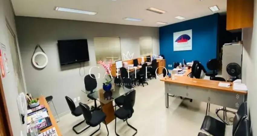 ALUGUEL | EXCELENTE SALA COMERCIAL PRÓXIMO AO CENTRO - Com 48m² - Copa - Lavabo - Ótima localização.