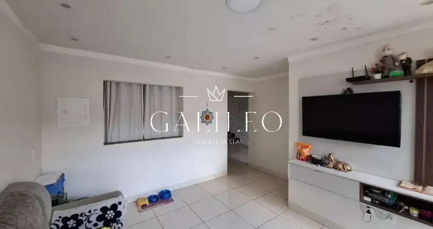 Vende-se casa sobrado com 03 dormitórios-01 suíte-varanda-garagem com portão eletrônico-bairro almerinda chaves