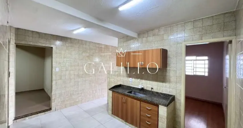 Casa para locação em Jundiaí-SP, Vila Vianelo: 3 quartos, 1 sala, 1 banheiro, 1 vaga, 176m². Venha conferir!