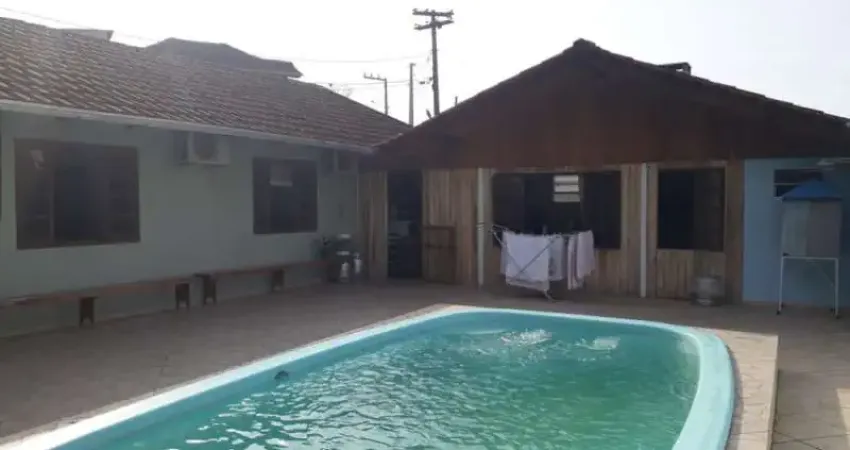 Casa com 3 quartos à venda no Guarani, Brusque 