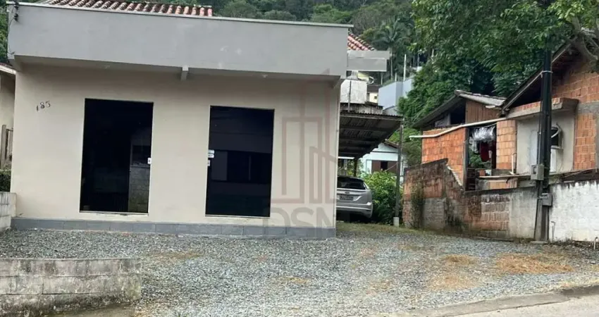 Casa comercial com 1 sala à venda no Primeiro de Maio, Brusque