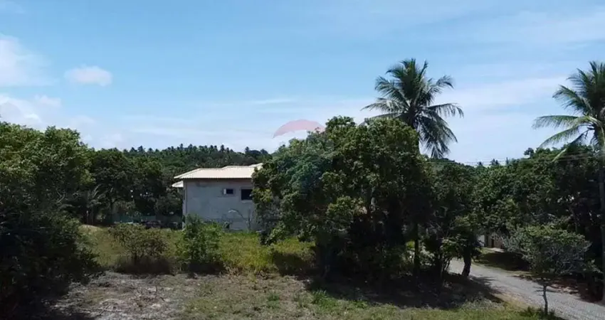 Terreno em Condomínio na Praia do Forte, Mata de São João-BA: 450m² e 2 vagas de garagem! Aproveite!