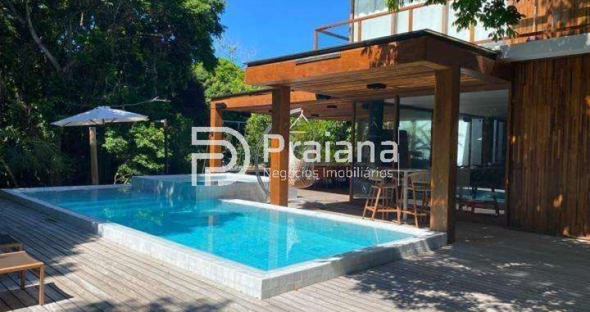 Imóvel de Luxo à Venda em Condomínio Em Praia do Forte - 5 Quartos, 5 Suítes, 540m² - Mata de São João-BA