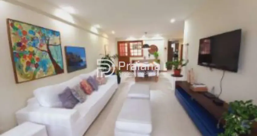 3 Suítes | Térreo | Mobiliado | 137m² | 4 Vagas à Venda, Praia do Forte, Praia do Forte, BA
