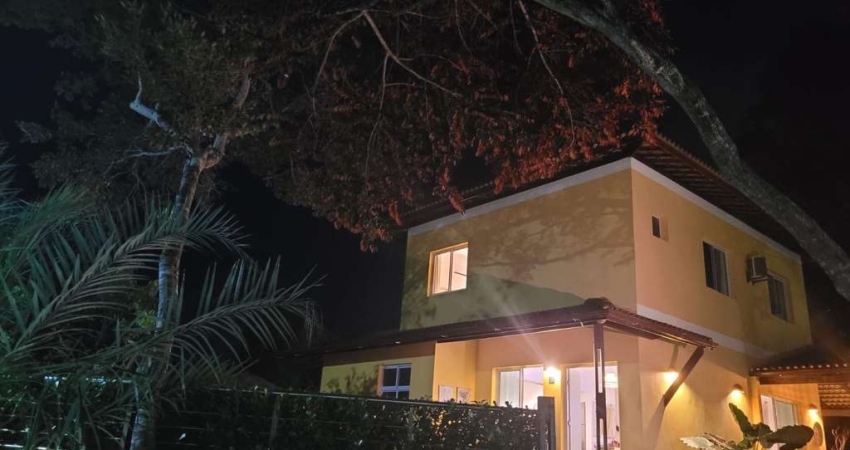 Casa em Condomínio em Praia do Forte: 3 quartos, 2 suítes, 200m² - Mata de São João-BA