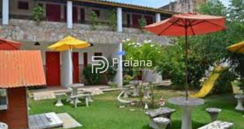 Aluguel de Luxuoso Apartamento de 40 Quartos em Arembepe, Camaçari-BA: 40 Suítes, 3 Salas, 40 Banheiros, 15 Vagas, 1.200m².