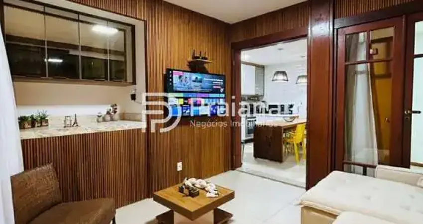 Apartamento à venda na Praia do Forte: 2 quartos, 1 sala, 2 banheiros, garagem e 54m²!