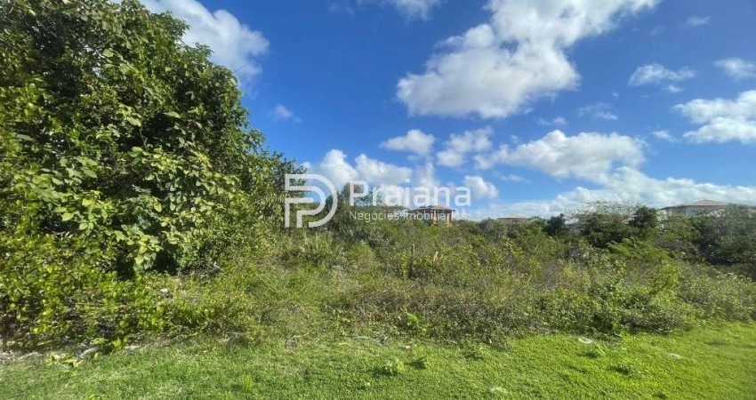 Terreno à venda no Condomínio dos Ipês|Praia do Forte | 544 m² | Beira-mar com segurança e exclusividade