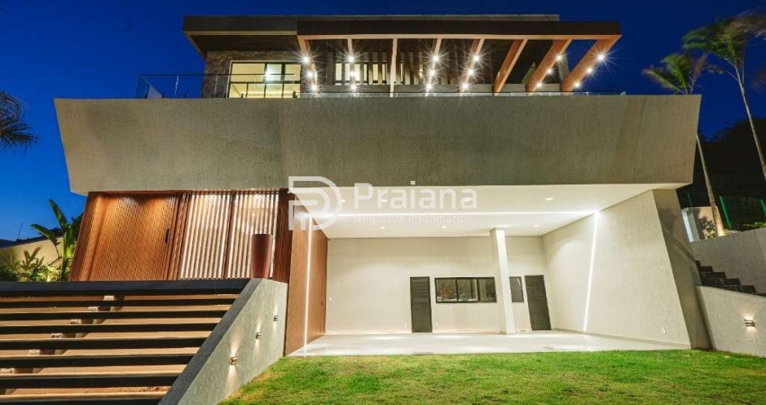 Imóvel de luxo em Alphaville II: Casa com 5 quartos, 5 suítes, 1 sala, 4 vagas e 650m² em Salvador-BA. Venda ou Aluguel!