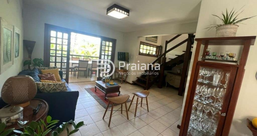 Apartamento à venda em Praia do forte Mata de São João-BA: 2 quartos, 2 suítes, 1 sala, 2 banheiros, 1 vagas de garagem, 90m² na Praia do Forte!