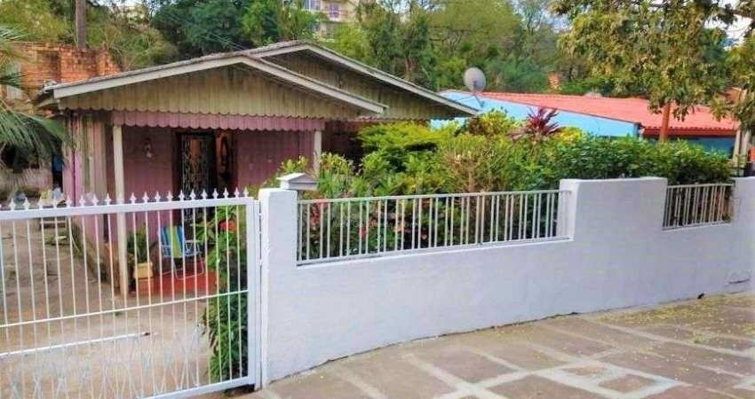 Casa para Venda - 74m², 3 dormitórios, 2 vagas - Nonoai