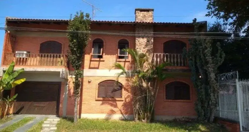 Casa para Venda - 326m², 3 dormitórios, sendo 2 suites, 4 vagas - Parque dos Maias