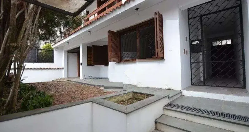 Casa para Venda - 267m², 4 dormitórios, sendo 1 suites, 2 vagas - Tristeza