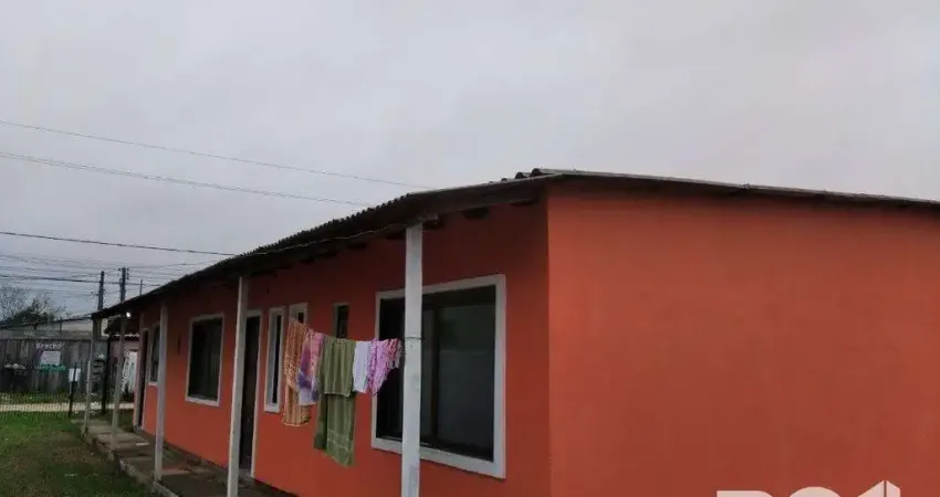 Casa com 2 quartos à venda na Rua Marino Barcelos, 556, Lami, Porto Alegre