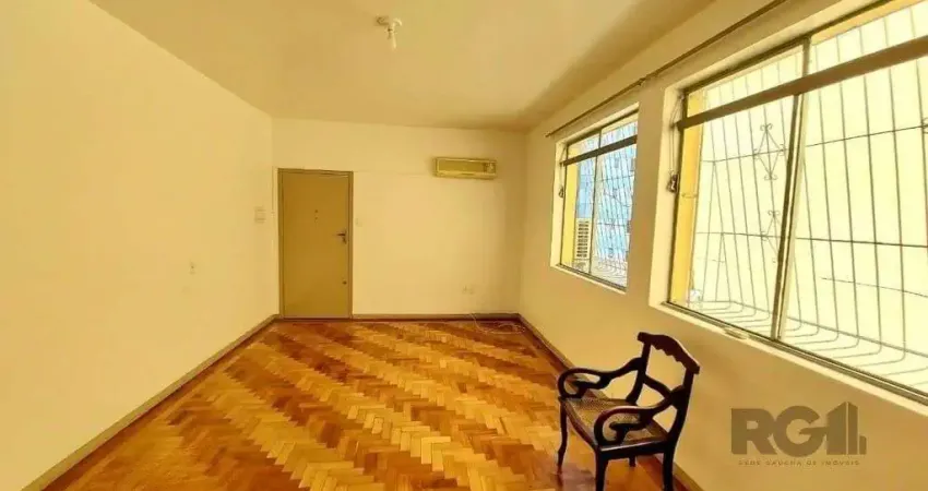 Excelente apartamento de 135m² com 5 dormitórios.