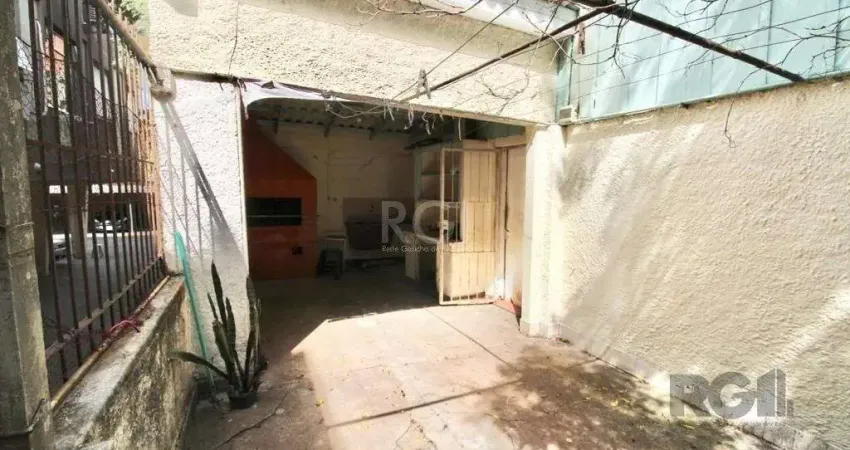 Casa com 2 quartos à venda na Rua Octávio de Souza, 990, Teresópolis, Porto Alegre