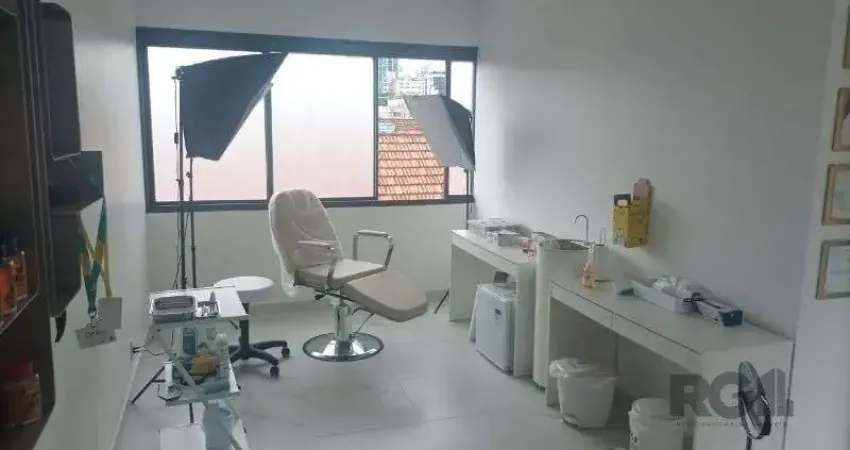 Sala comercial à venda na Rua Vinte e Quatro de Outubro, 1696, Auxiliadora, Porto Alegre